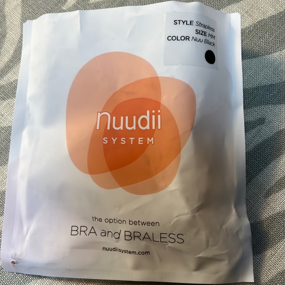 Nuudii  Strapless Bra